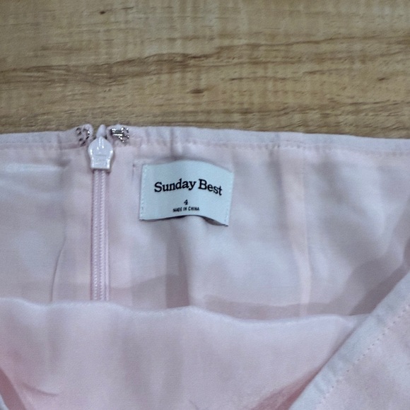 Aritzia Light Pink Mini Skirt - Picture 2 of 3